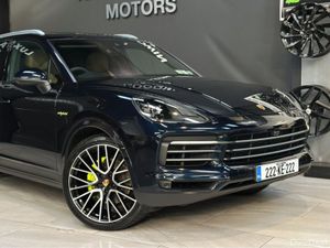PORSCHE CAYENNE V6 E-HYBRID 4DR AUTO - Image 2