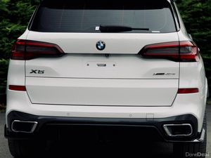 BMW X5 45e M Sport Pro 2021|Premium Plug-in Hybrid - Image 4