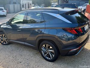 2021 Hyundai Tucson Executive Plus - Image 4
