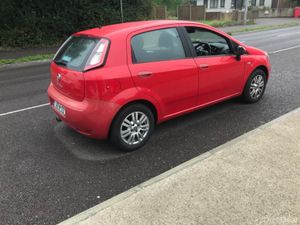 Fiat Punto EASY 1.2 4DR - Image 3
