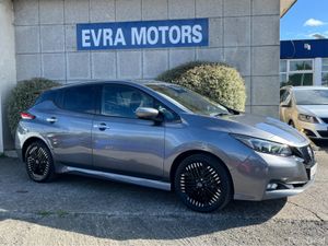 Nissan Leaf N-CONNECTA EV ELECTRIC //LOW MILES//HI - Image 3