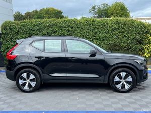 Volvo XC40 T4 PLUS RECHARGE 1.5 HYBRID // HEATED S - Image 2