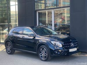 Mercedes-Benz GLA 180 AMG Night Edition Auto - Image 3