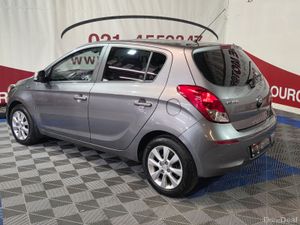 142 HYUNDAI I20 PREMIUM 1.2 PETROL MANUAL - Image 3