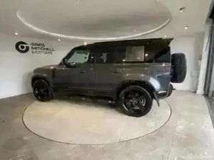 Land Rover Defender 3.0 D250 X-Dynamic HSE 110 5dr - Image 2
