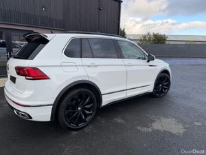 Volkswagen Tiguan R-LINE EDITION TDI DSG - Image 4