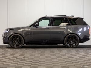 262 Range Rover P460e SE *Pan Roof - Image 3