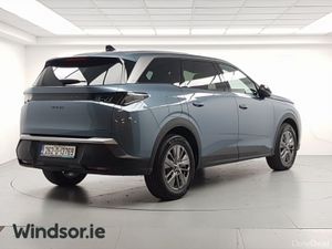 Peugeot 5008 1.2 MHEV 145bhp E-DCS6 Allure - Image 3