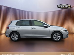 Volkswagen Golf 2023 - Image 3