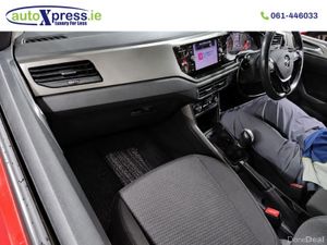 Volkswagen Polo 1.0 TSI COMFORT LINE, ULTRA LOW MI - Image 2