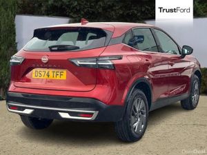 Nissan Qashqai 1.3 DiG-T MH 158 Acenta Premium 5dr - Image 4