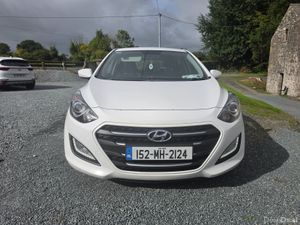 Hyundai i30  ( NCT and TAX ) 1 owner from new - Image 3