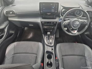 Toyota Yaris Cross ** GR SPORT ** TOP SPEC ** TRIN - Image 2