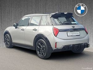 Mini Cooper Cooper C 5 Door - Image 2