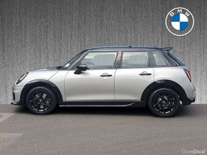 Mini Cooper Cooper C 5 Door - Image 3
