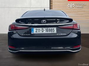 Lexus ES ES300H LUXURY*ORIGINAL IRISH CAR!* - Image 4