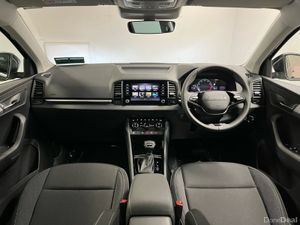 Skoda Karoq Selection DSG 1.5TSI 150BHP - Reversin - Image 4