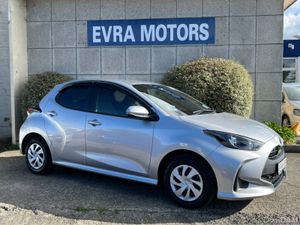 Toyota Yaris X HYBRID AUTOMATIC 1.5 PETROL //LOW M - Image 3
