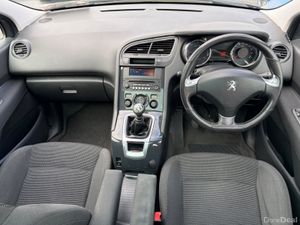 2016 Peugeot 5008 1.6 BlueHDi 120 Active 7 Seater - Image 2