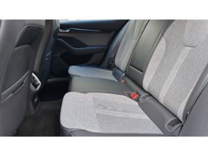 Skoda Octavia HEATED SEATS - HEATED STEERING WHEEL - Image 4