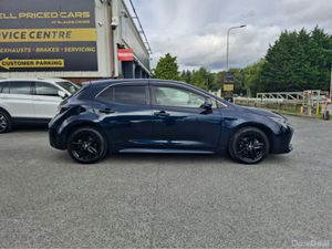 Toyota Corolla SPORT 1.8 6AA-ZWE213H - Image 3