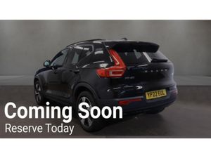 Volvo XC40 T4 R-DESIGN (PAN ROOF) RECHARGE AUTOMAT - Image 3