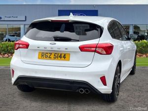 Ford Focus 1.0 EcoBoost 125 ST-Line X 5dr - Image 4