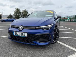 Volkswagen Golf R LINE, 1.5 TSI , MHEV, BEST COLOU - Image 3