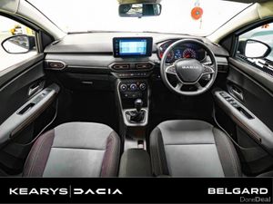 Dacia Sandero Stepway STEPWAY Extreme TCe 110 E06X - Image 4