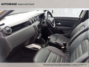 Dacia Duster 4x4 T/Diesel115 Prestige - Image 4