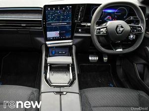 Renault Austral techno esprit Alpine E-Tech 200 - Image 3
