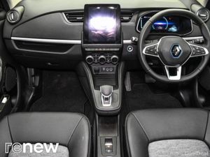 Renault Zoe R135 Z.E 50 GT Line CCS Rapid charge - Image 3
