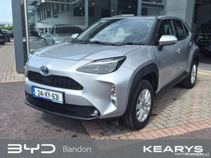 Toyota Yaris Cross Hybrid Luna 1.5 Petrol/Electric - Image 3