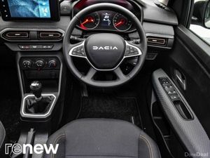Dacia Sandero Stepway TCe 90 STEPWAY Expression - Image 2