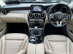 Mercedes-Benz C-Class C 180 Avantgarde Line Saloon - Image 4