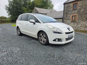 Peugeot 5008 ( NCT and TAX ) 1 owner !! - Image 4
