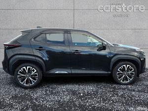 Toyota Yaris Cross Hybrid Z - Image 2