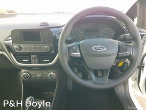 Ford Fiesta ZETEC - Image 2