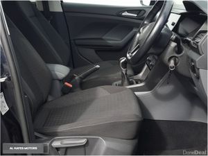 Volkswagen T-Cross **INCREDIBLY LOW KM**LIFE 1.0 T - Image 4