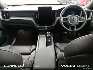 Volvo XC60 T6 AWD PHEV Plus Black Edition - Image 4