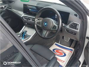 BMW i4 250kW eDrive40 M Sport 83.9kWh 5dr Auto - Image 4