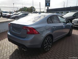 2017 VOLVO S60 D4 2L DIESEL SALOON - Image 4