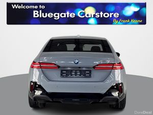 BMW i5 EDRIVE40 M SPORT **NEW PERFORMANCE KIT**FUL - Image 4