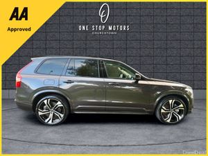 2024 Volvo XC90 T8 AWD *ULTIMATE DARK PLUS*18,000K - Image 3