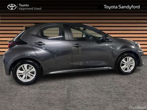 Toyota Yaris HYBRID LUNA // REAR CAMERA // TOYOTA - Image 3