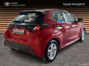 Toyota Yaris HYBRID LUNA // REAR CAMERA // TOYOTA - Image 2
