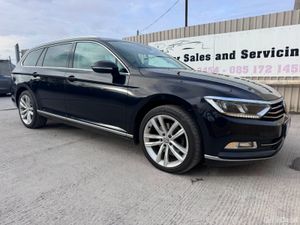182 VW Passat 1.6TDI DSG AUTO Highline Estate - Image 2