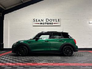Mini Cooper 2022 (222) 1.5 Petrol Automatic PAN RO - Image 4