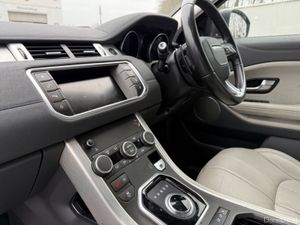 Land Rover Range Rover Evoque Evoque TD4 SE Auto 5 - Image 2