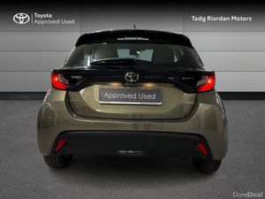 Toyota Yaris HYBRID 1.5 LUNA - Image 4